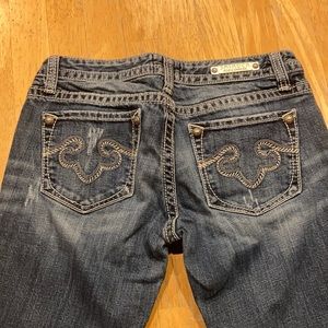 Women’s jeans